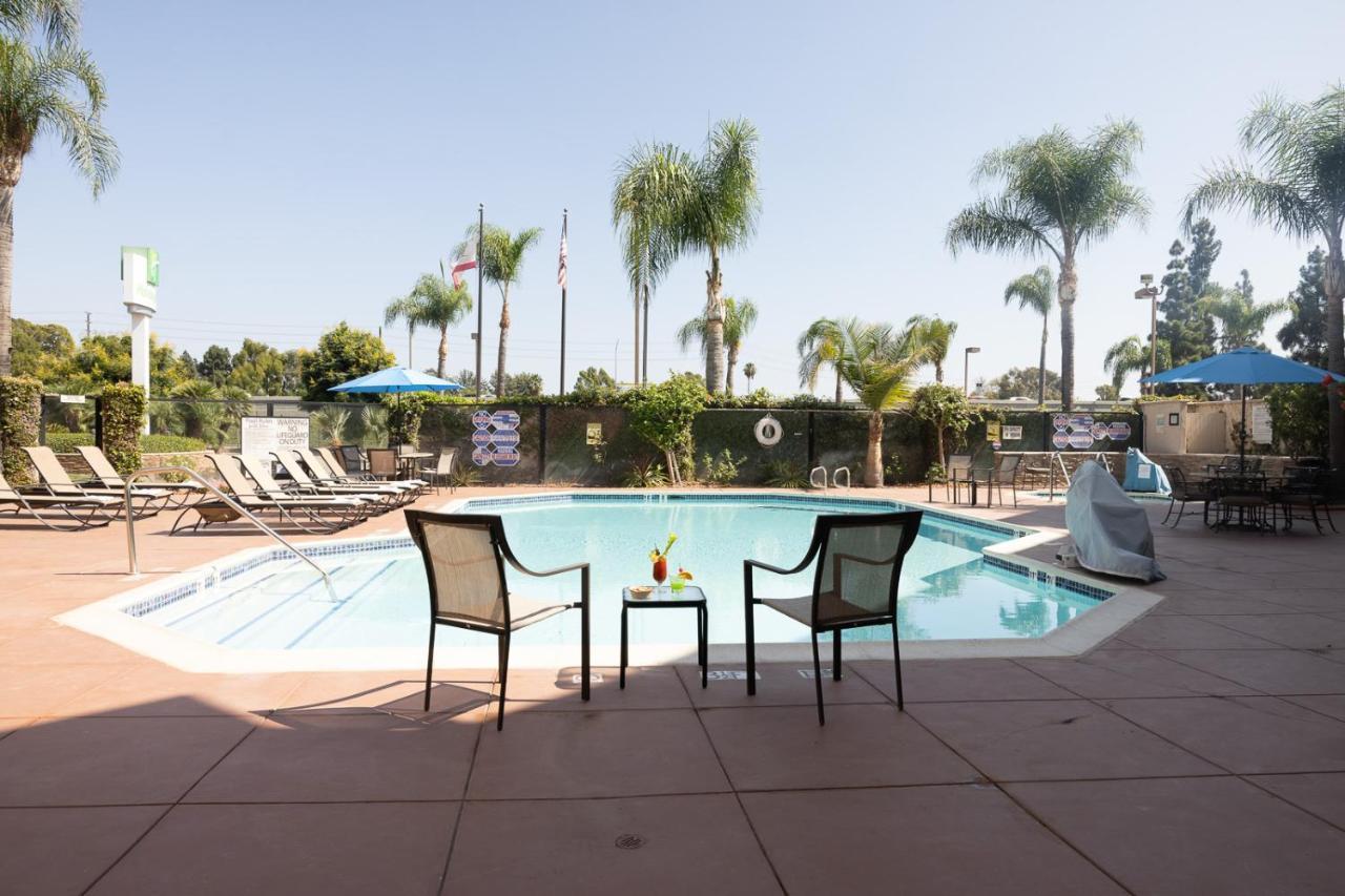 Holiday Inn Santa Ana-Orange County Airport By Ihg Exteriér fotografie